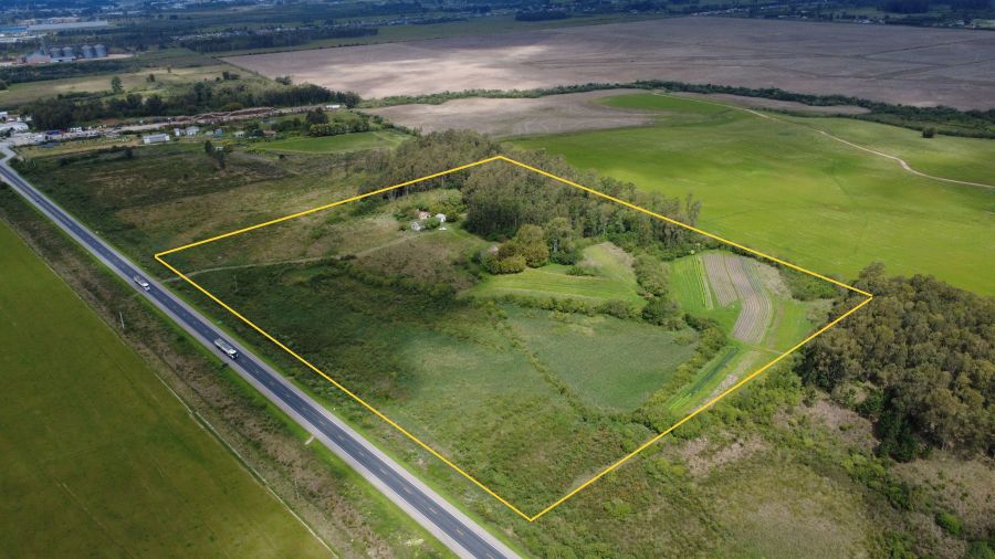 �rea - Venda - Zona Industrial - Pelotas - RS