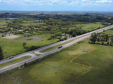 S�tio / cabanha nas margens da BR 392