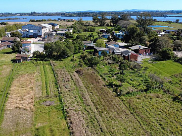Terreno 20x715 na av 25 de julho